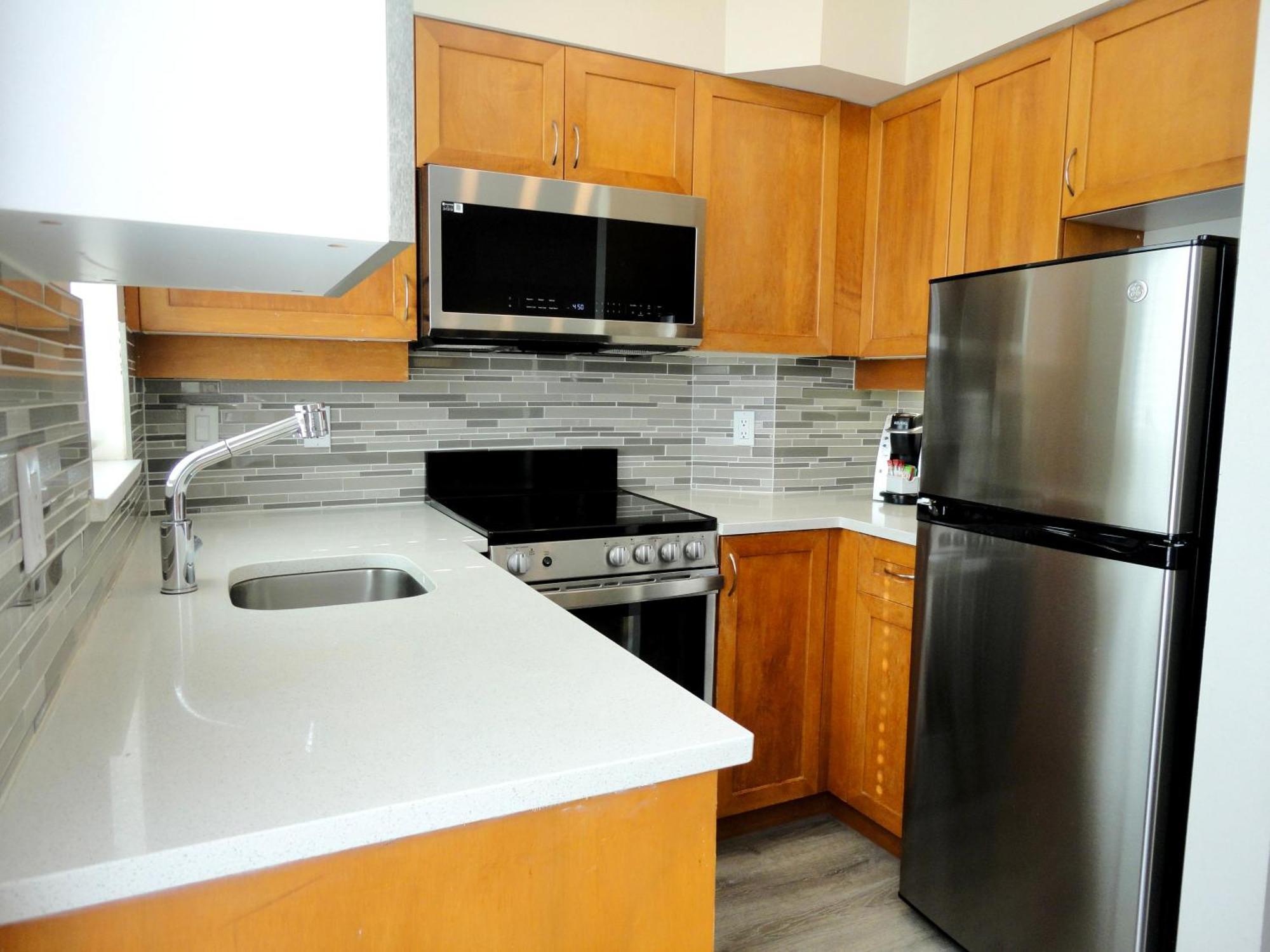 Alpenglow Lodge Two Bedroom Apartment By Mva Whistler Exterior photo